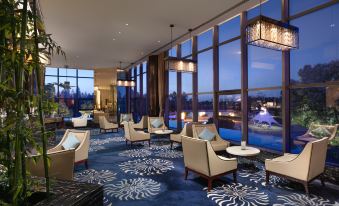 Sunstone Plaza Hotel
