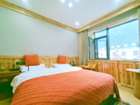 Kangding Bogong Gacang Homestay