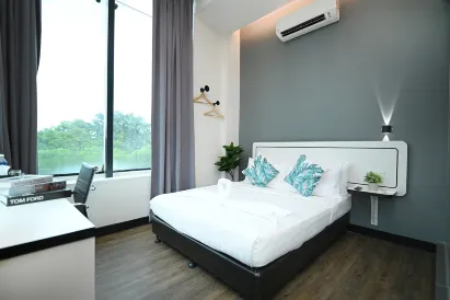 Swing & Pillows @ Kota Kemuning Selangor