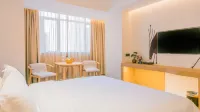 Ceramic Hotel (Foshan Lecong Furniture City) - Airport Shuttle