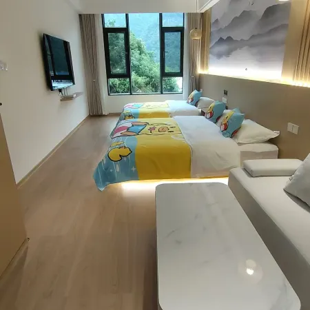 Shitai Qingfeng · Terrace View Homestay (Guniujiang Scenic Area)