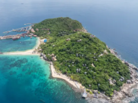 Boundary Island Sea Fishing Club Hoteles en Lingshui