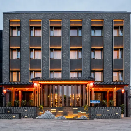 Beijing Tiananmen Wangfujing YeCheng YunJu Hotel Отели рядом с достопримечательностью «Дунчэн»