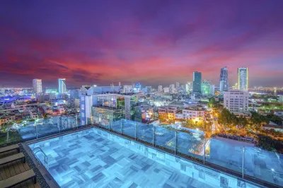 Seahorse Tropical Da Nang Hotel by Haviland Hotel dekat Human Resources Development Center of Da Nang