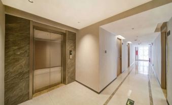 Yuyue Mansion (Zhuhai Gongbei Port Branch) - Housity