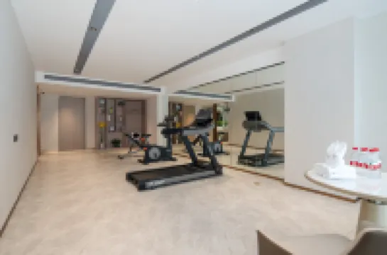 이롱 호텔 (잔장 베이 브리지 지점)