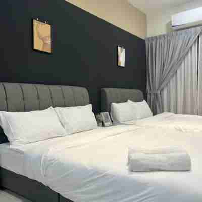 Core Soho Suite Royal Quad Studio 4Pax Sepang KLIA by Our Stay Rooms