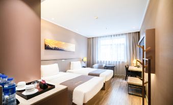 Homeinn Plus Hotel (Shenyang Santai Subway Station Santai Wanxianghui)