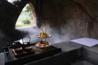 ANJI·JUNLAN LAOZHUANG SHANJU TANGQUAN RESORT HOTEL - Thermen