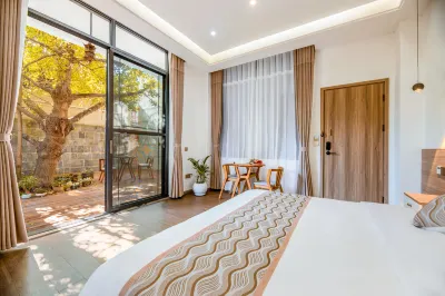 Tengchong Poetic Living Hot Spring Boutique B&B (Ginkgo Village Branch) Hotels in Ginkgo Village