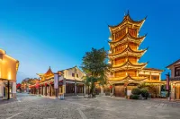 Shangqin Jixia · Chinese Style Family Resort Lake View Bird Watching B&B (Kunming Ethnic Village) Hotels in Dianchi Lake Scenic Area/ Sunac World