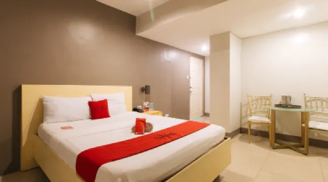 RedDoorz @ Samat Mandaluyong