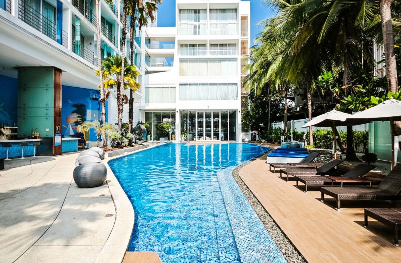Hotel Baraquda Heeton Pattaya by Compass Hospitality photo 4