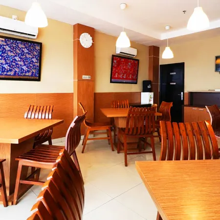 Quds Express Hotel Syariah Hotels in Jakarta