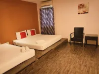Orange Hotel Segamat Hôtels à : Segamat