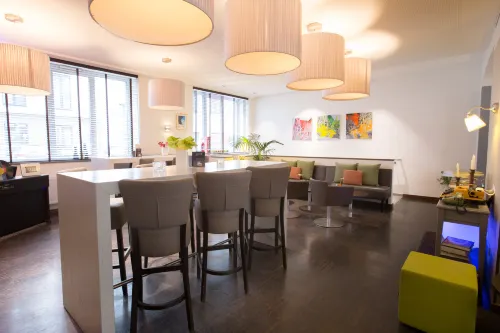 Garner Hotel Berlin - Mitte, an IHG Hotel Öffentliche Flächen Photos