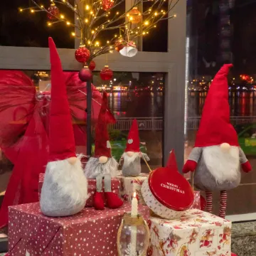 Happy Day Riverside Hotel & Spa Danang Отели рядом с Аэропорт Дананг