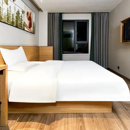 Squirrel Smart Hotel (Jiaotong South Road)