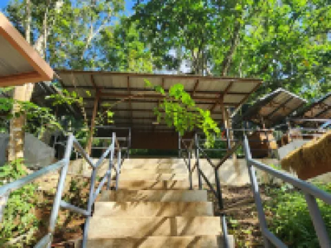 Ayong's Adventure Park Hotels in Silang
