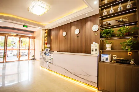 City 168 Express Hotel Отели в г. Ухэ