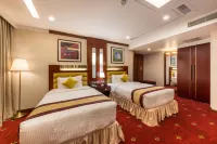 Grand Palace Hotel & Resorts Dhaka Hotels near সুবাস্তু জিনিম প্লাজা