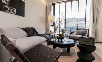 Dali Shanhe Hidden Luxury Hotel
