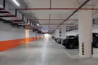 Four Points by Sheraton Anshun Huangguoshu - parking