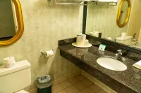 Hotel Piccadilly Hotels in Fresno County