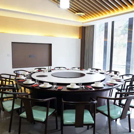 MYA HEALTH HOTELS&RESORTS