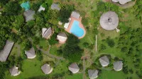 Hanchey Bamboo Resort - ที่มีสระว่ายน้ำ