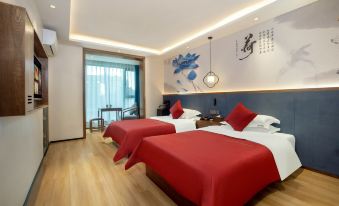 Weihui Lishui Holiday Hotel (Xinxiang Medical College No.1 Affiliated Hospital)