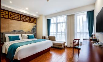 SOVEREIGN GARDEN Hotel(Beihai Yintan Wanda Plaza)