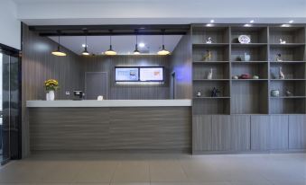 Yoon Esports Hotel (Shanghai Wantai Plaza Guangzhong Road Branch)