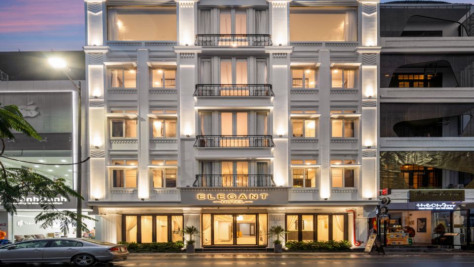 Elegant Hotel