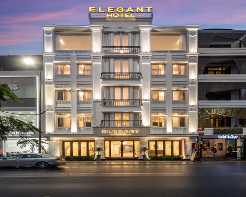 Elegant Hotel Отели рядом с достопримечательностью «Сигнальная Башня»