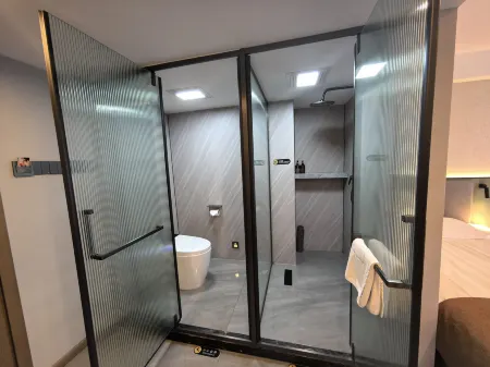 龍達瑞吉商務飯店（中央大街哈爾濱火車站店）