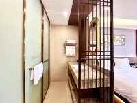 LAN FENG JIA RI KANG YANG HOTEL - balcony