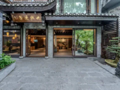 YIQUAN RIVERVIEW B&B (TUO RIVER, YUNQIAO) Hotels in Fenghuang County