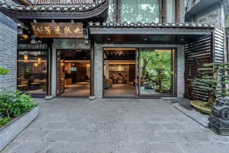 Yiquan Riverside Guesthouse (Fenghuang Ancient Town )