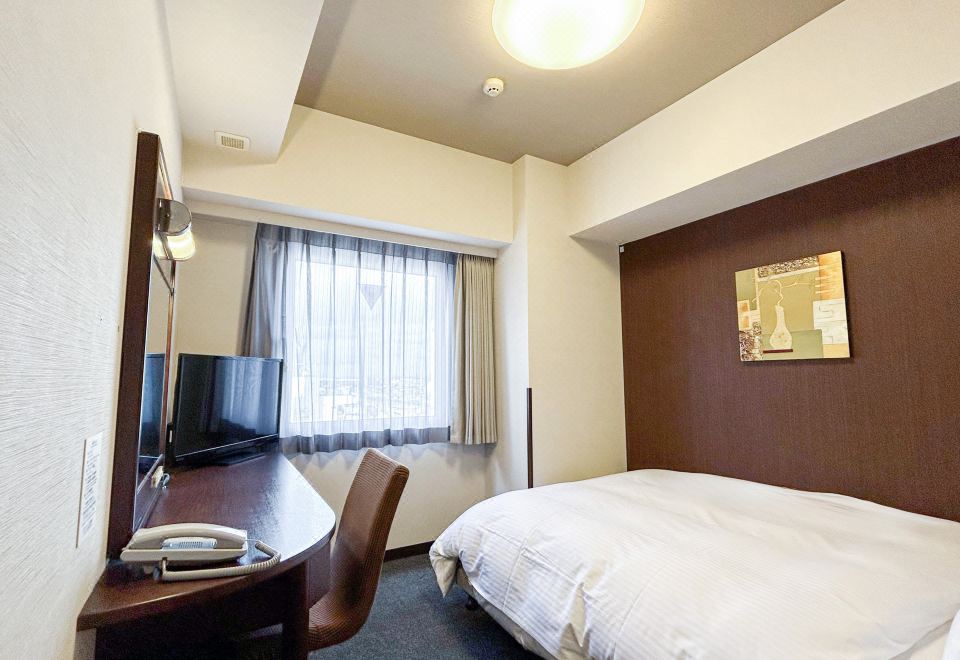 5. 호텔 루트 인 ..