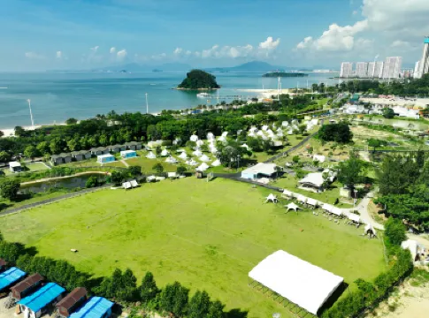 Fang • Gold Coast Camp Hotels near Daya Bay