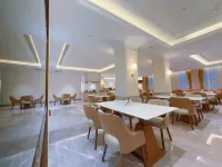 Vienna International Hotel (Rizhao West Station Kuishan Sports Center Branch）) - 4 estrellas