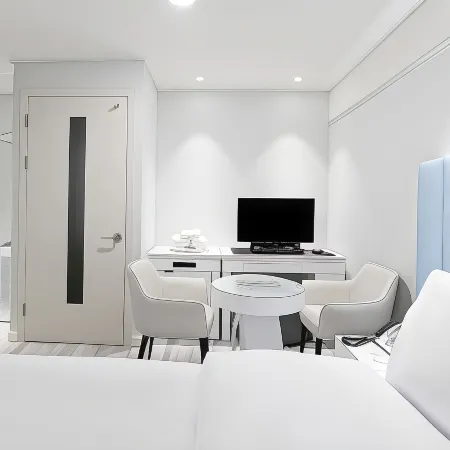 Starlight Hotel Seoul Yeongdeungpo Отели рядом с достопримечательностью «Парк Йоидо»