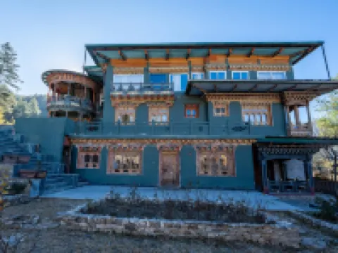 Taktsangri-La : Faraway Heaven Hotels in Paro