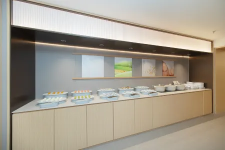 JI Hotel (Shanghai Pudong New International Expo Center Kerry City) Отели рядом с достопримечательностью «Shanghai New International Expo Centre»