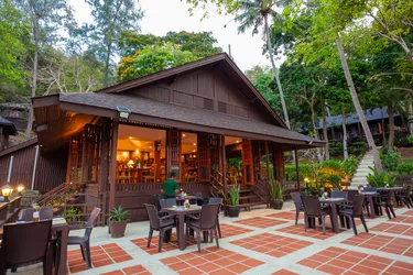 รูปภาพของบ้านกระทิง ภูเก็ต รีสอร์ท