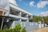 Seatherny Pool Villa Hotels in 
