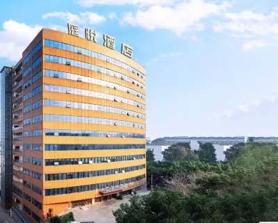 tingyue Business Hotel (Chongqing Jiangbei Airport) Hotel in zona Chongqing Yubei Stadium