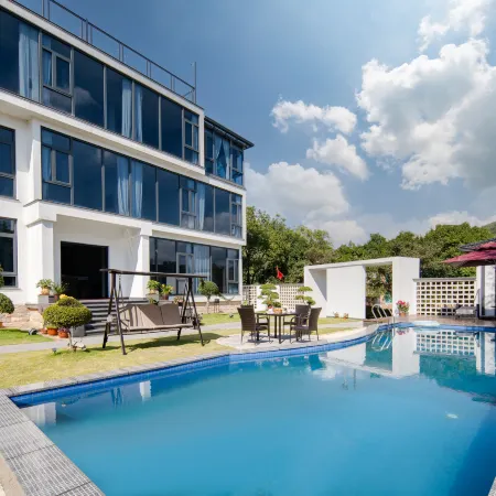 Shenju bieyuan Changxing Zhuhai Garden Holiday B & B