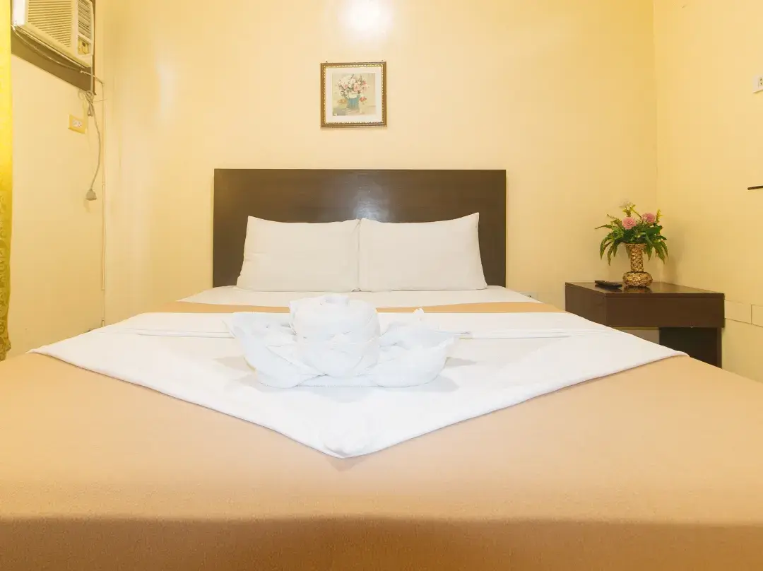 J And T Jamich Suites By Reddoorz - Makati